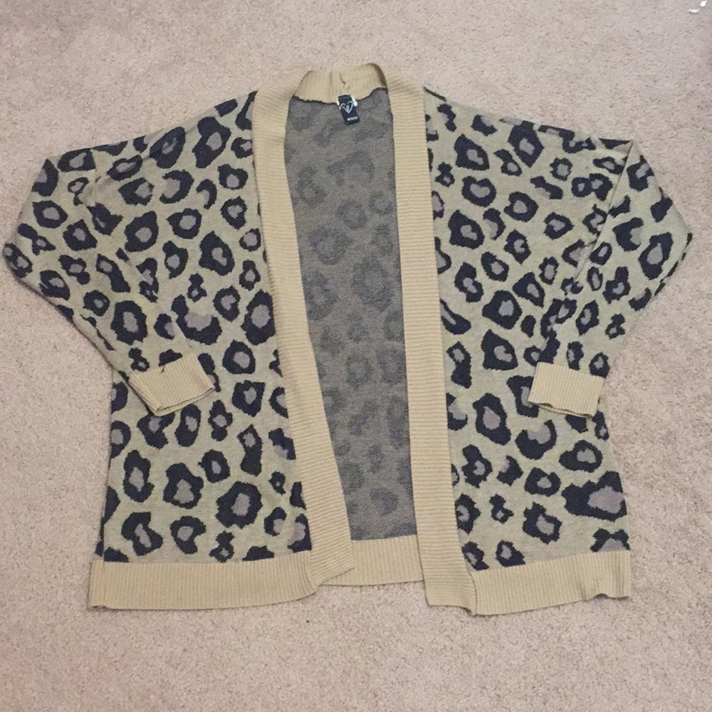 Oversized cardigan